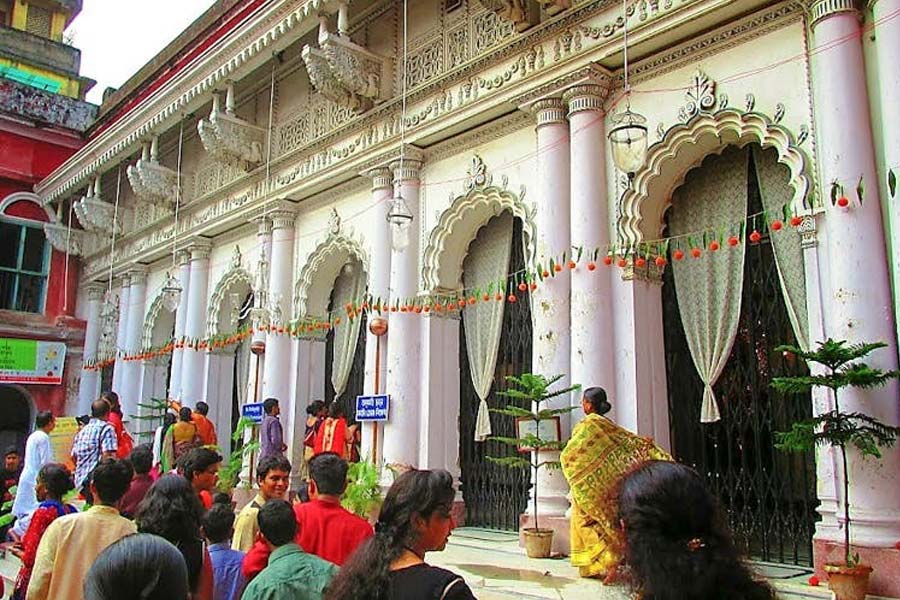 শোভাবাজার রাজবাড়ির দুর্গাপুজোর গোড়াপত্তনের নেপথ্যে ছিলেন খোদ লর্ড ক্লাইভ! জানুন সেই ইতিহাস