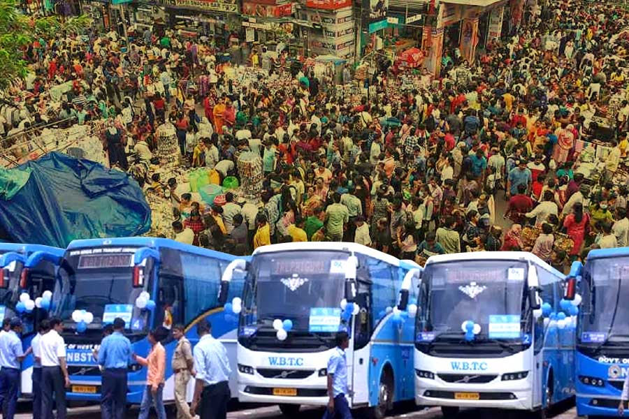 এবার পুজোয় ‘শপিং স্পেশাল’ বাস! ভিড় সামলাতে দুর্দান্ত পরিষেবা চালু রাজ্যের