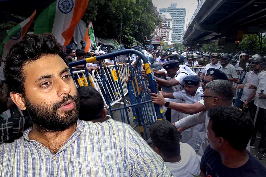 RG কর নিয়ে অবস্থান বদল এসএফআইয়ের, বিজেপি-আরএসএসকে দায়ী করলেন সৃজন