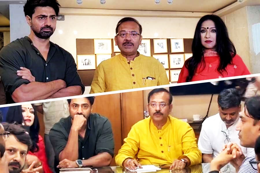 ‘বাংলার প্রেক্ষাগৃহে বাংলা সিনেমা চালানো বাধ্যতামূলক’, অরূপ বিশ্বাসের সঙ্গে ইতিবাচক বৈঠকে খুশি টলিউড