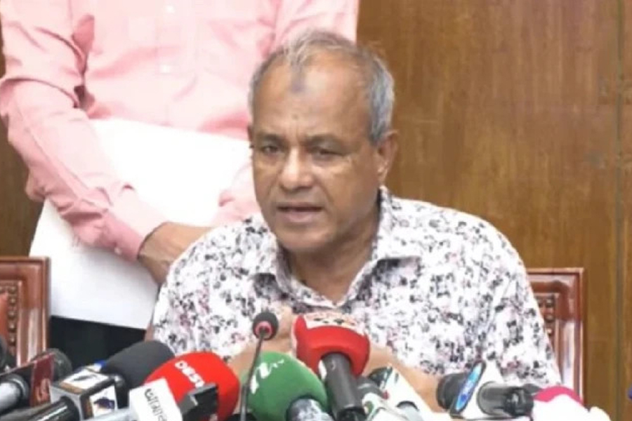 অতীত থেকে শিক্ষা, দুর্গাপুজোয় হিংসা এড়াতে বুধ থেকেই কড়া নিরাপত্তা বাংলাদেশে