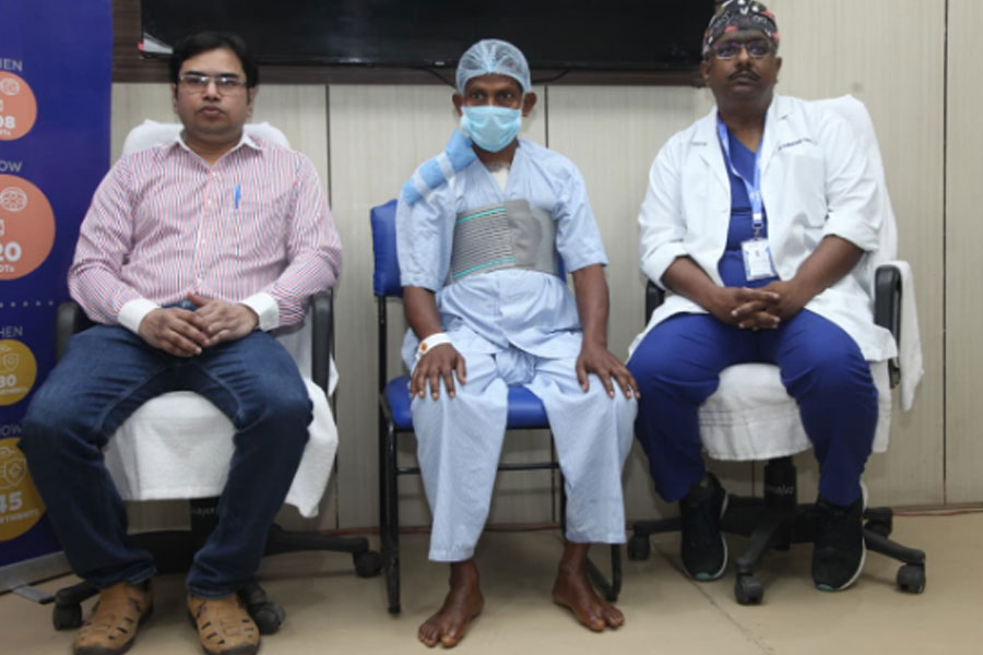 ডানদিকে হৃৎপিণ্ড! বিরল ডেক্সট্রোকার্ডিয়ার রোগীর সফল অস্ত্রোপচার ডিসানে