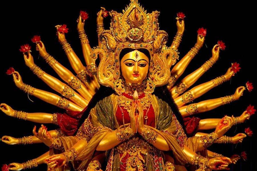 মা দুর্গার গাত্রবর্ণ কেমন? কী বলছে পুরাণ?