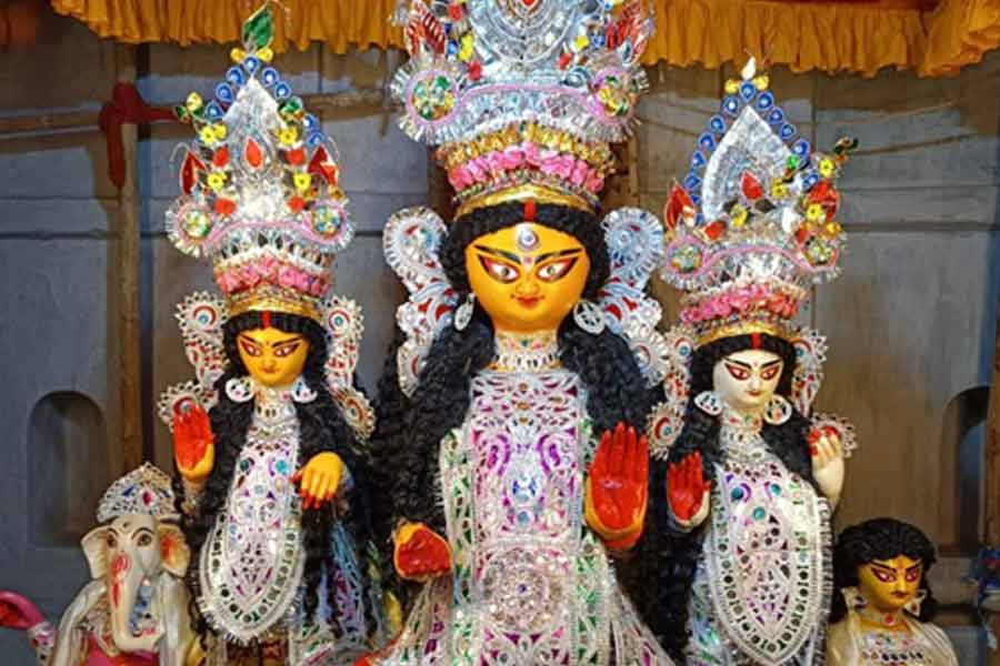 এখনও হয় মহিষ বলি, হাওড়ার পালবাড়ির পুজোর রীতিতে পরতে পরতে চমক