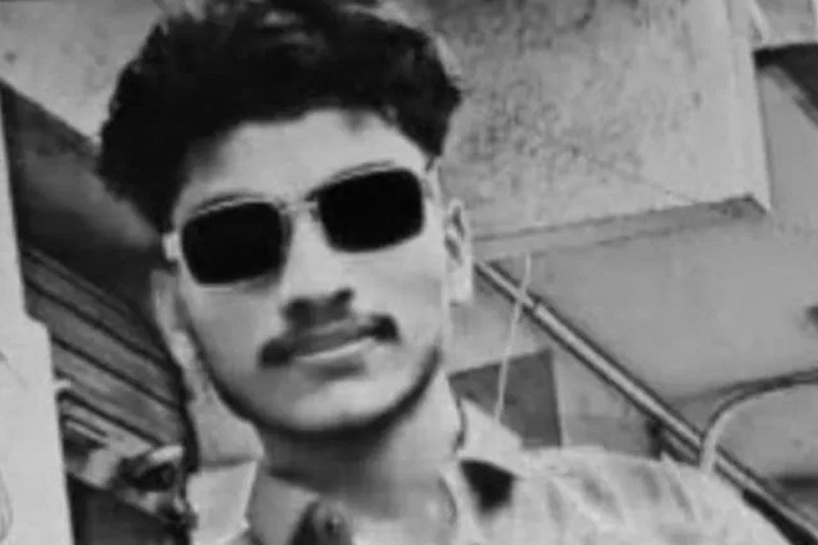 মৃত দাদুকে নিয়ে পোস্টে হাসির ইমোজি, পরিচিতের সঙ্গে বচসায় জড়িয়ে খুন নাতি!
