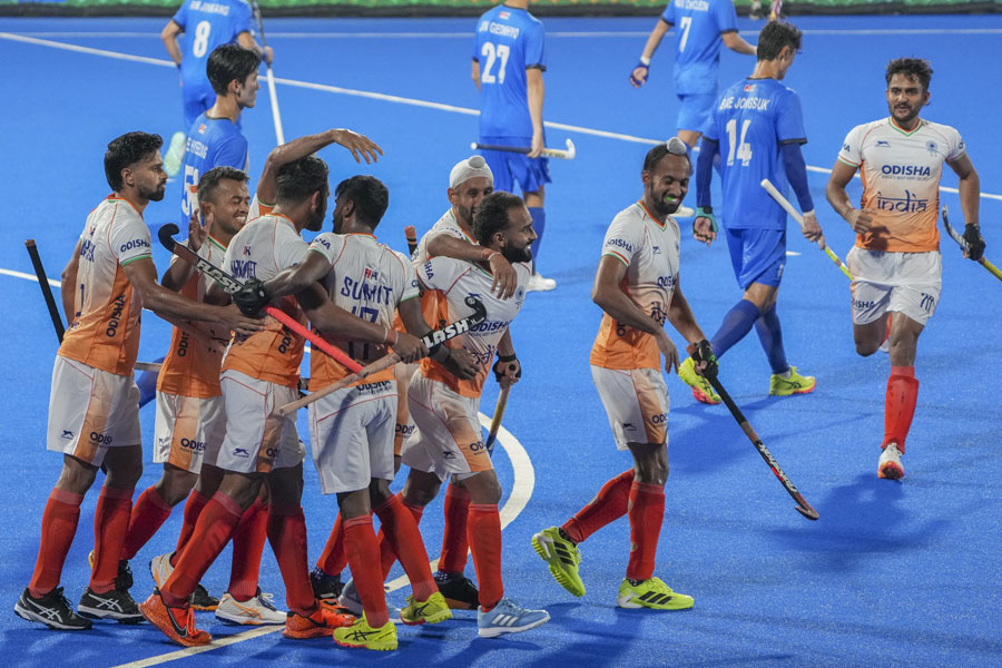 দক্ষিণ কোরিয়াকে হারিয়ে চতুর্থবার হকিতে এশিয়াসেরা ভারত, বিশ্বকাপেও যোগ্যতা অর্জন হরমনপ্রীতদের