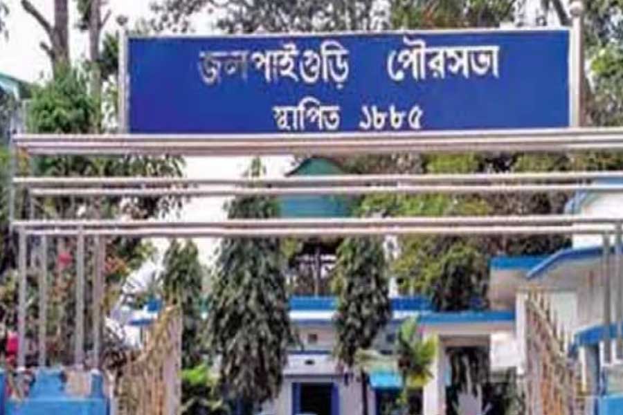 মহালয়া থেকে সমস্ত সাইনবোর্ড হবে বাংলায়, বড় পদক্ষেপ জলপাইগুড়ি পুরসভার
