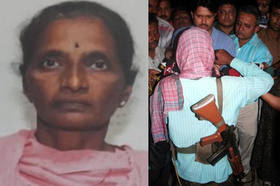 আত্মসমর্পণ কিষেনজির স্ত্রী সুজাতার! তেলেঙ্গানা পুলিশের কাছে ধরা দিলেন আরও তিন মাওবাদী