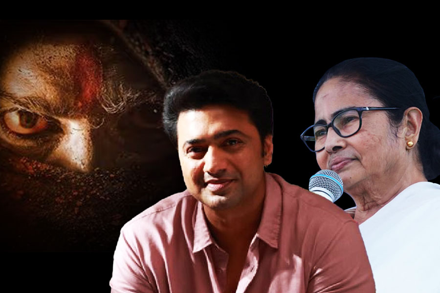 ২৬ নয়, একদিন আগেই মুক্তি পাচ্ছে ‘রঘু ডাকাত’, ইন্ডাস্ট্রিতে দেবের ২০তম বর্ষপূর্তিতে শুভেচ্ছা মুখ্যমন্ত্রীর