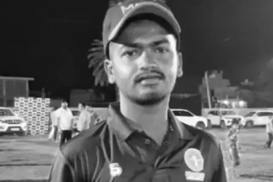 নিট পরীক্ষার্থীর মুখে গুলি, গাড়ির চাকায় পিষে খুন! গোরক্ষপুরে গরু পাচারকারীদের কাণ্ড