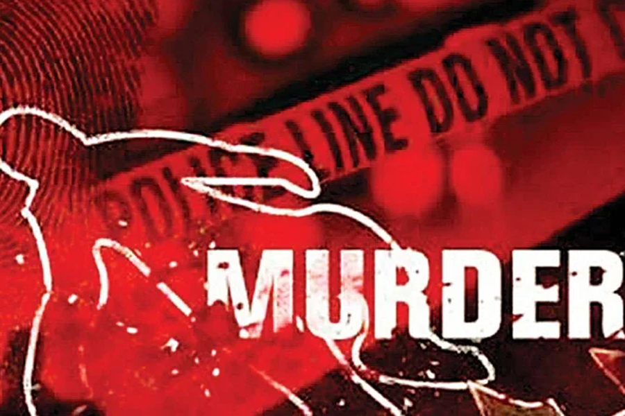 পারিবারিক অশান্তির জের, স্ত্রীকে খুন করে মুন্ডু কাটল স্বামী! মহারাষ্ট্রে হাড়হিম ঘটনা