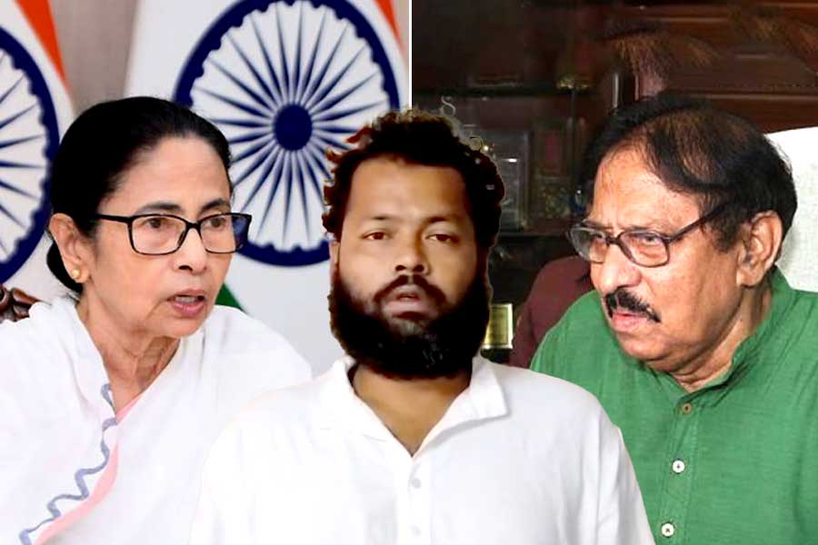 বিধানসভায় চাকরি বাতিল নিয়ে আলোচনা হোক, মুখ্যমন্ত্রী-স্পিকারকে চিঠি চাকরিহারাদের
