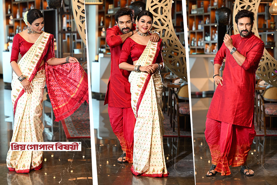 দশমীতে সাবেকি সাজে জয়া-জীতু, বিদায়বেলার ফ্যাশনে লাল-সাদার ছোঁয়া