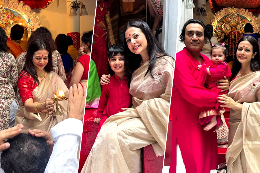অঞ্জলি থেকে সন্ধিপুজো, কাব্য-কবীরের সঙ্গে কেমন কাটল কোয়েলের অষ্টমী? দেখুন অ্যালবাম