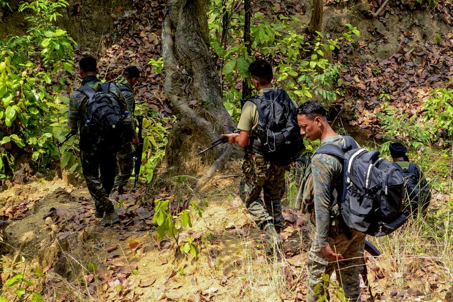 মাথার দাম ছিল ৮০ লক্ষ টাকা! ছত্তিশগড়ে খতম শীর্ষ দুই মাও-নেতা রাজু ও কোসা দাদা