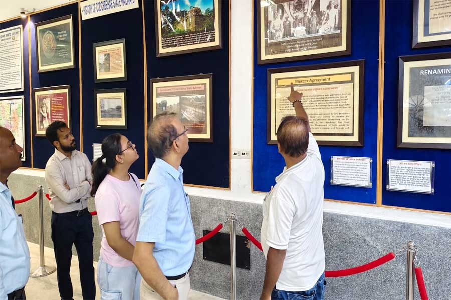 কোচবিহারে অবহেলায় পড়ে থাকা মিউজিয়াম নতুন করে সাজাবে রেল! জানেন কী কী সংরক্ষিত সেখানে?