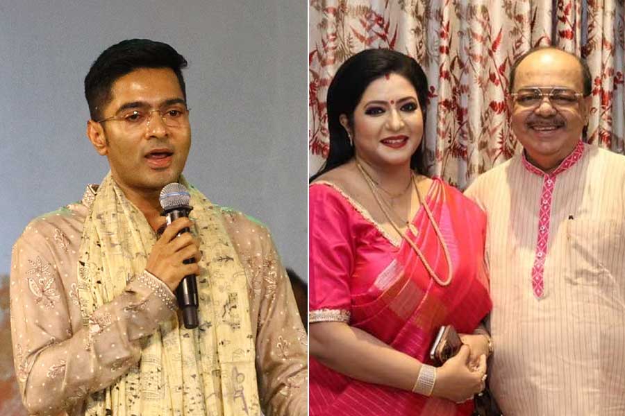 পুজোর মরশুমে অভিষেকের সঙ্গে বৈঠকে শোভন-বৈশাখী, তৃণমূলে ফেরা সময়ের অপেক্ষা?