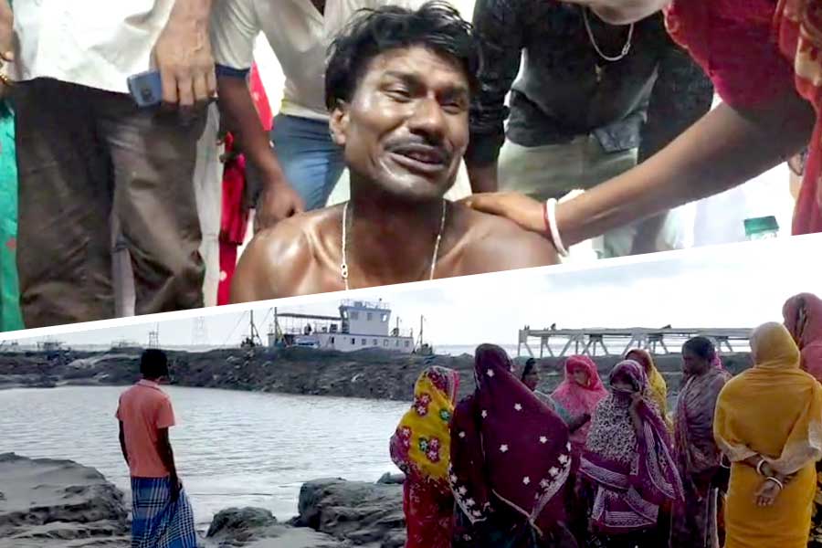 খেলতে খেলতে বালির গর্তে, জলে ডুবে প্রাণ গেল দুই নাবালকের!