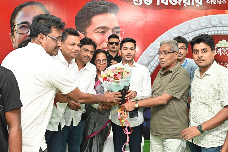 বিজয়া সম্মিলনী থেকেই ফের ডায়মন্ড হারবারে সেবাশ্রয়ের আশ্বাস অভিষেকের, শুরু হবে কবে?