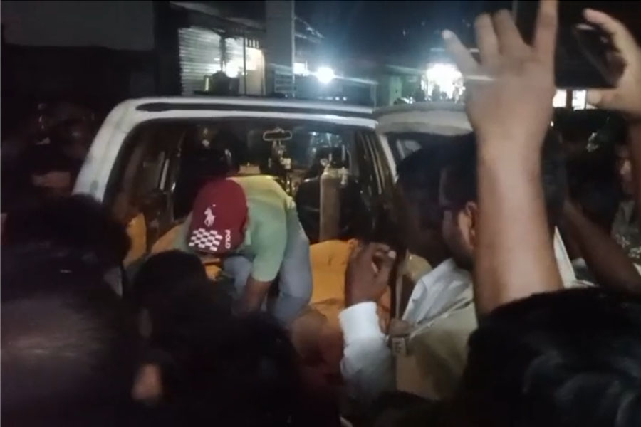 ছেলের হাতে বাবা খুন ইসলামপুরে! দেহ ময়নাতদন্ত করে ফেরার পথে দুর্ঘটনায় মৃত ২
