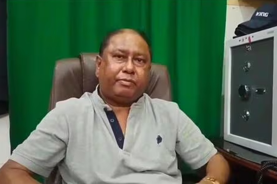 বাংলাদেশের জাল ডিগ্রি নিয়ে ডাক্তারি! অসমে গ্রেপ্তার বাস্তবের ‘মুন্নাভাই এমবিবিএস’