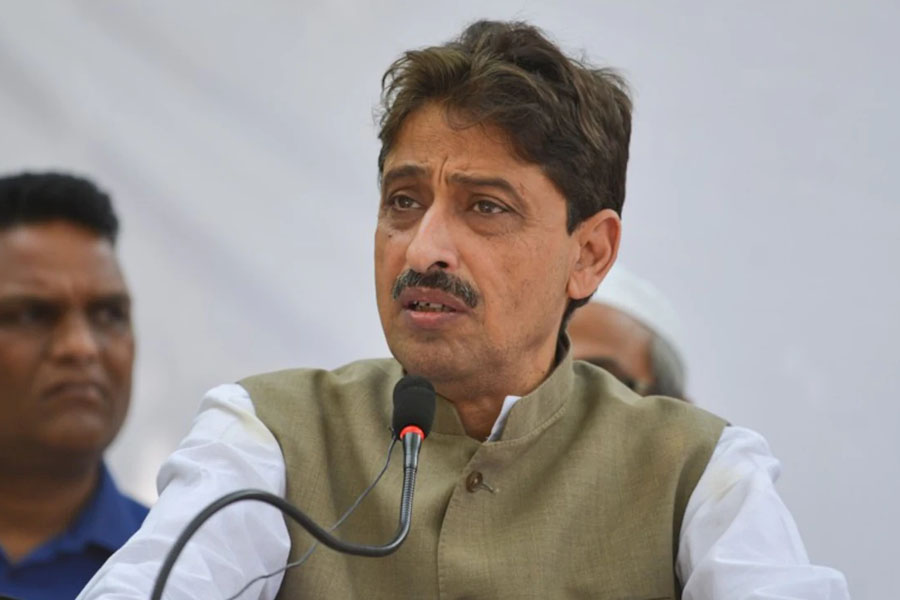‘ওরাও মাটির জন্য লড়ছে’, হামাসকে ভগৎ সিংয়ের সঙ্গে তুলনা করে বিতর্কে কংগ্রেস সাংসদ