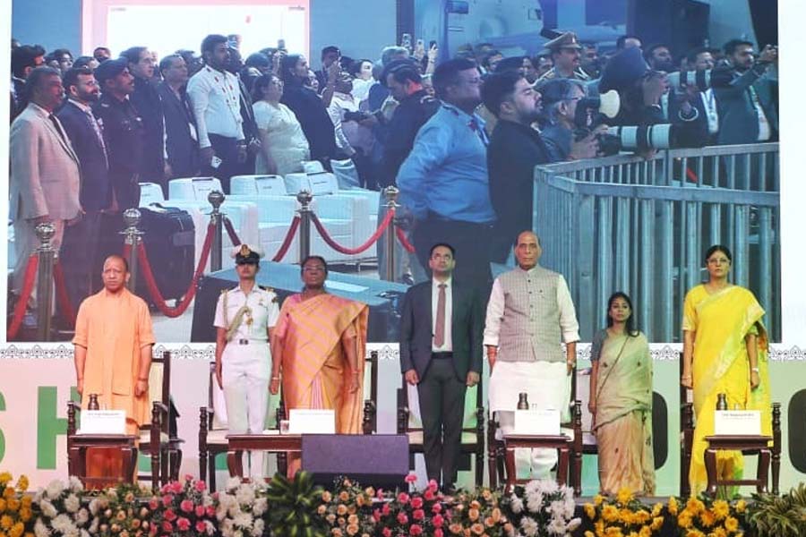 ‘সবার জন্য সাশ্রয়ী বিশ্বমানের স্বাস্থ্যসেবা’, যশোদা মেডিসিটির উদ্বোধনে বার্তা দ্রৌপদী-রাজনাথের