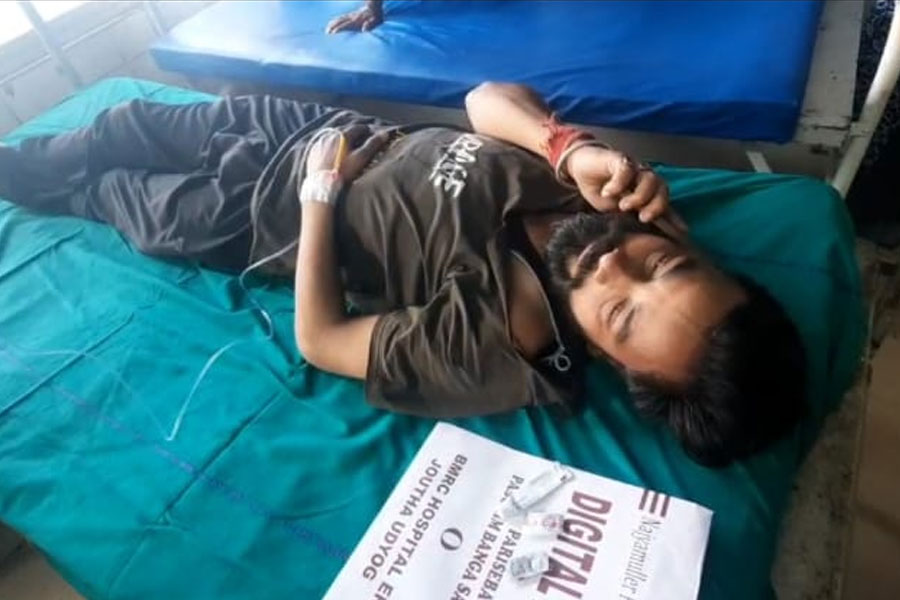 বিজেপি কর্মীকেই মার গেরুয়া বিধায়কের! পুরুলিয়ায় শোরগোল