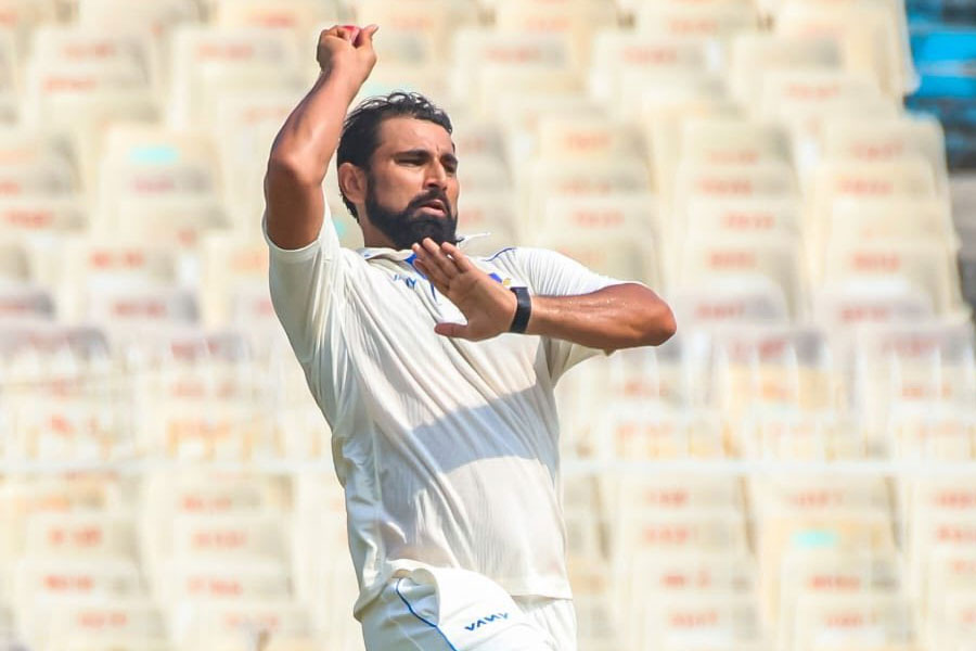 ‘হর্ষিত-প্রসিদ্ধরা ব্যর্থ, তবু শামি কেন ব্রাত্য?’ আগরকর-গম্ভীরকে তুলোধোনা বিশ্বজয়ীর
