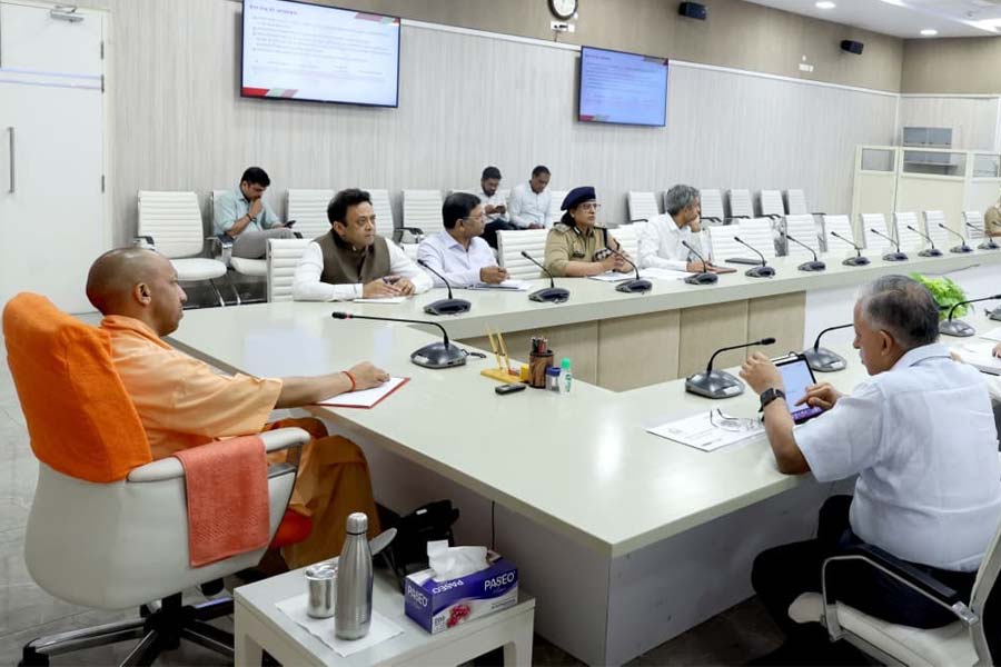 উত্তরপ্রদেশ ফায়ার সার্ভিসে ১০০০-এর বেশি নতুন পদ, আধুনিকীকরণের নির্দেশ যোগীর