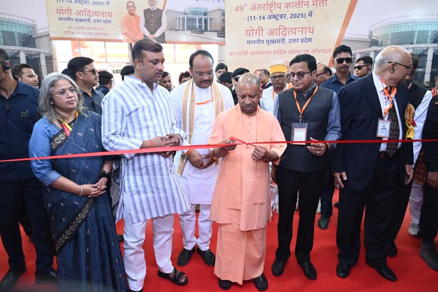 ‘একটি দেশ শুল্ক আরোপ করলে ১০টি নতুন দেশের সঙ্গে বাণিজ্য করব’, হুঁশিয়ারি যোগীর