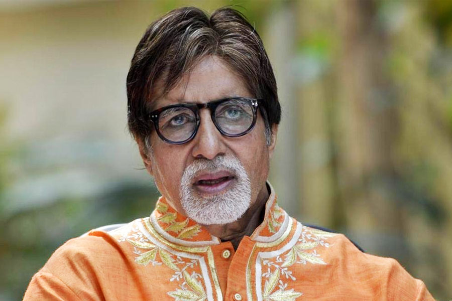 ‘ক্রোড়পতি হয়েও কিপটে’, নামমাত্র দিওয়ালি বোনাস দিয়ে কটাক্ষের শিকার অমিতাভ বচ্চন