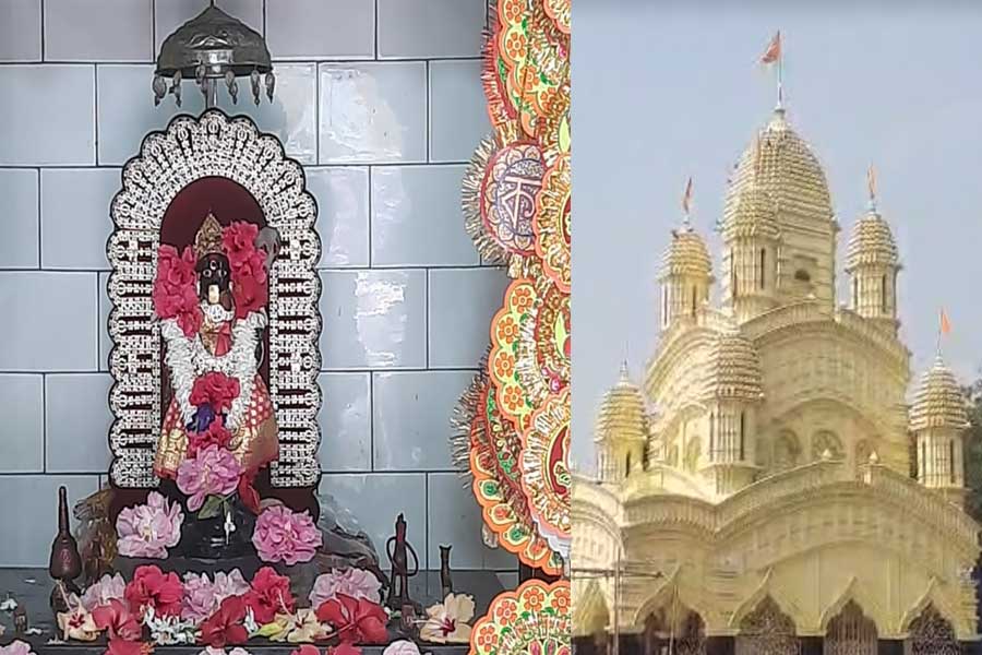 দক্ষিণেশ্বরের আদলে তৈরি হুগলির এই মন্দির, বিরাজ করেন মা আনন্দময়ী