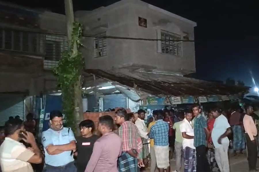মালদহের সালিশিসভায় অশান্তিতে মৃত দুজনেই তৃণমূল কর্মী! জেলাজুড়ে জারি তল্লাশি
