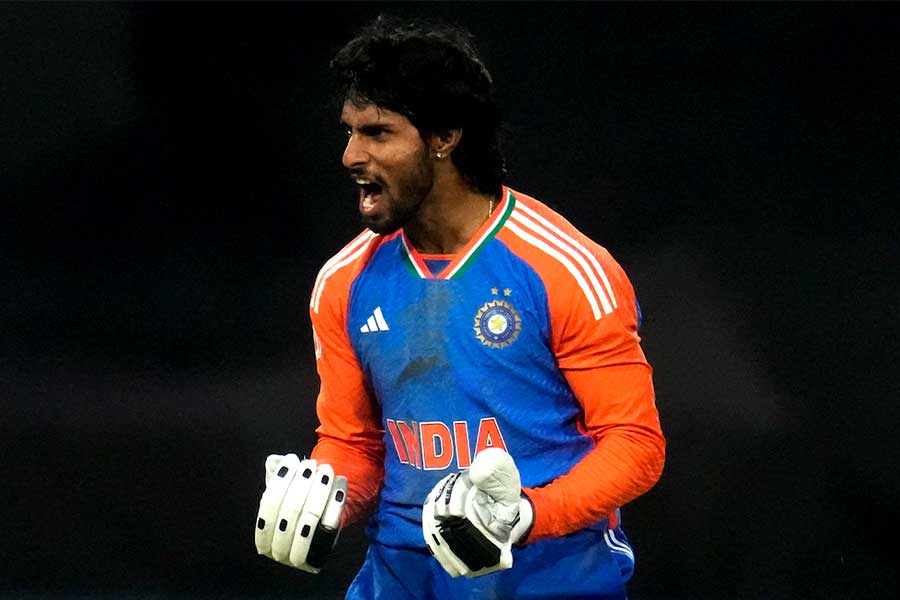 র‍্যাবডোমায়োলাইসিসে আক্রান্ত হয়েছিলেন তিলক বর্মা! কী এই বিরল রোগ? জেনে নিন লক্ষণগুলি