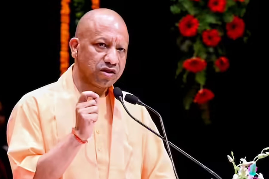বিকশিত উত্তরপ্রদেশের রোডম্যাপ, যোগীর দরবারে জমা পড়ল ৫৩ লক্ষ পরামর্শ