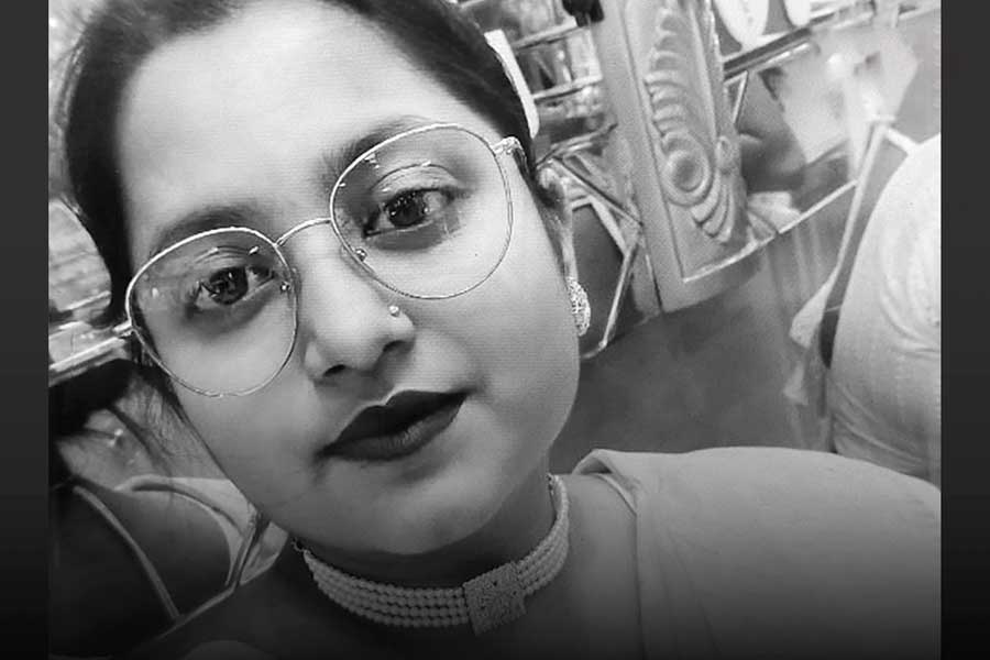 টার্গেট পূরণের চাপে গঙ্গায় ঝাঁপ! ২ দিন পর ভাইফোঁটার দুপুরে উদ্ধার তরুণীর দেহ