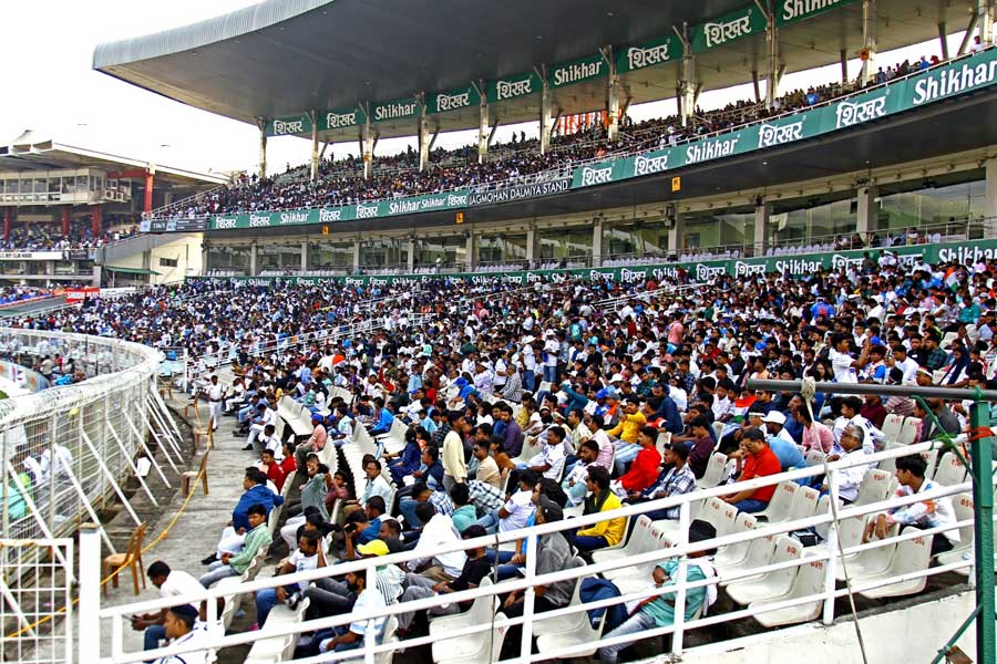 টি-২০ বিশ্বকাপে ফের ‘বঞ্চিত’ ইডেন, শর্তসাপেক্ষে মিলল সেমিফাইনাল, কলকাতায় খেলবে ভারত?