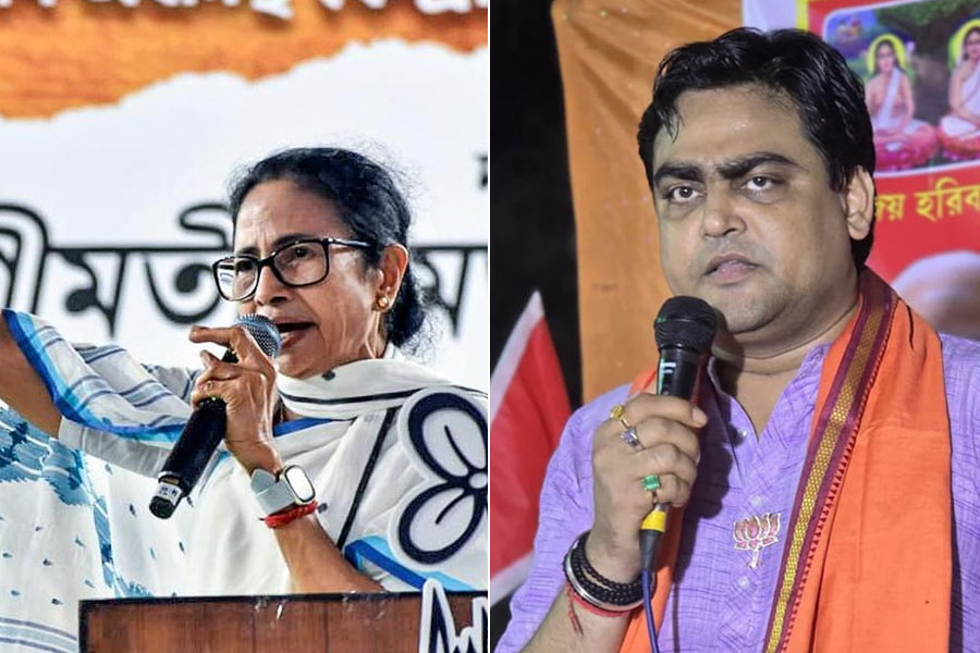 মুখ্যমন্ত্রীর চেহারা নিয়ে কুরুচিকর মন্তব্য শান্তনুর, ‘এটাই বিজেপির অভ্যাস’, তোপ তৃণমূলের