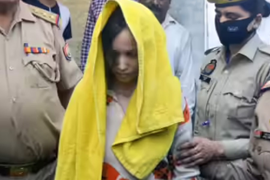 স্বামীকে খুন করে দেহ ড্রামে! কন্যাসন্তানের জন্ম দিল সেই ‘খুনি স্ত্রী’ মুসকান