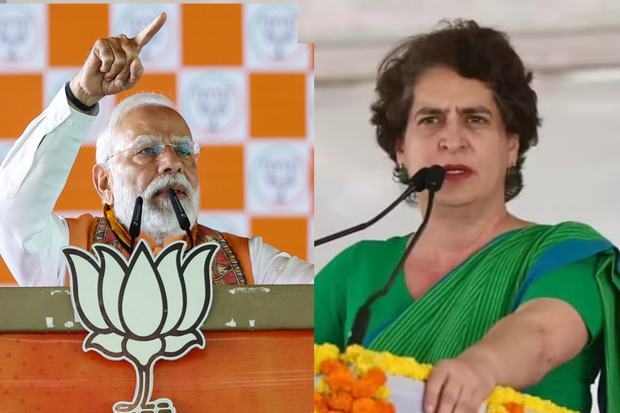 ‘প্রধানমন্ত্রী পদের গরিমা নষ্ট করছেন মোদি’, ‘কট্টা’ মন্তব্যে তোপ প্রিয়াঙ্কার