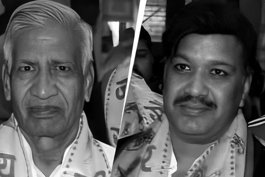 মদ্যপান নিয়ে বচসা, উত্তরপ্রদেশে কোটিপতি বিড়ি ব্যবসায়ী বাবাকে ‘খুন’ করে ‘আত্মঘাতী’ ছেলে