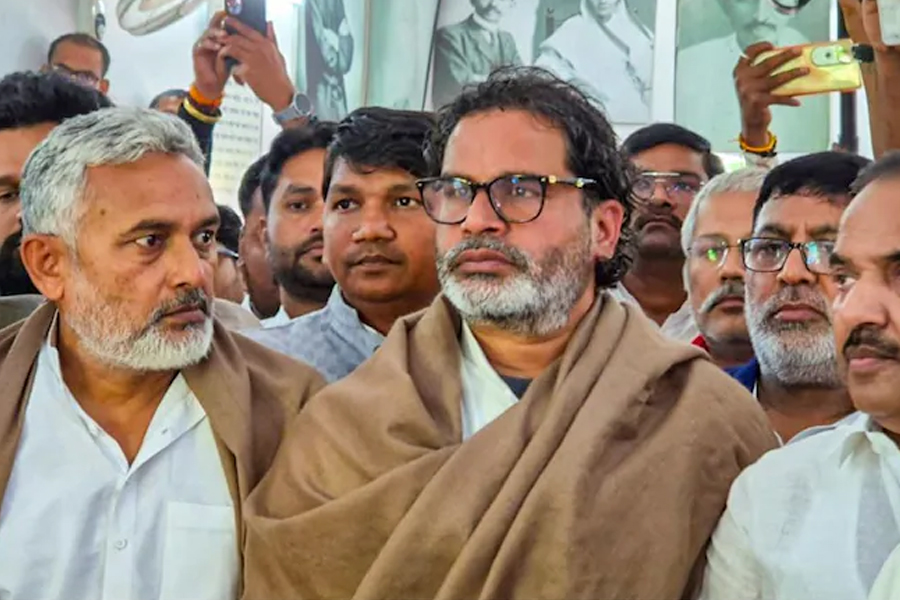 বিহারে শোচনীয় হারের পর বড় পদক্ষেপ পিকের! এবার কোন পথে জন সুরাজ?