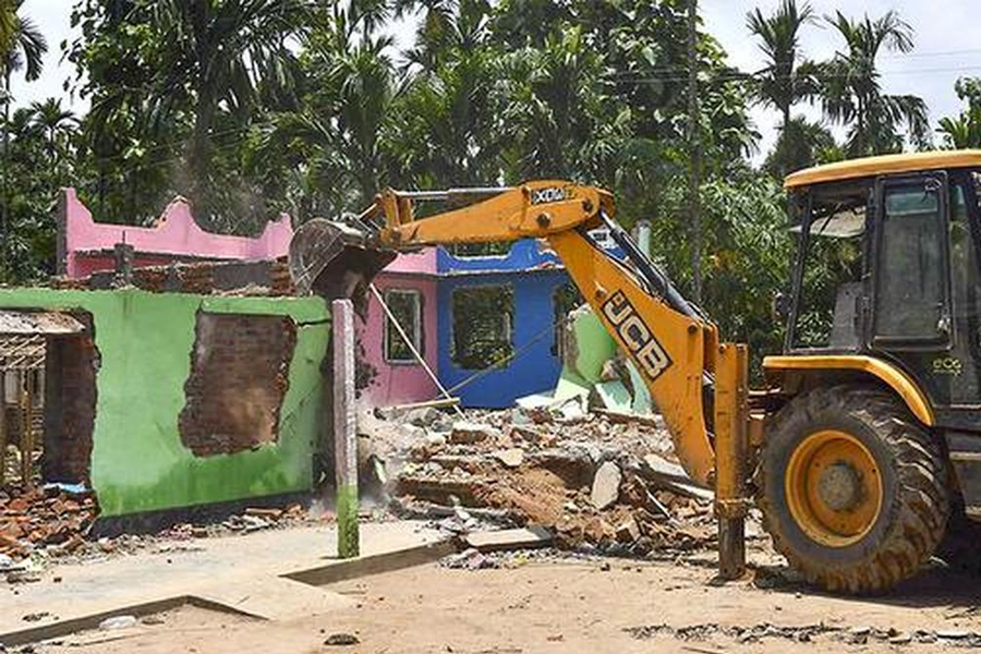 বনাঞ্চল উদ্ধারের নামে অসমে বাস্তুচ্যুত ১৫০০ পরিবার! বেশিরভাগই বাংলাভাষী সংখ্যালঘু