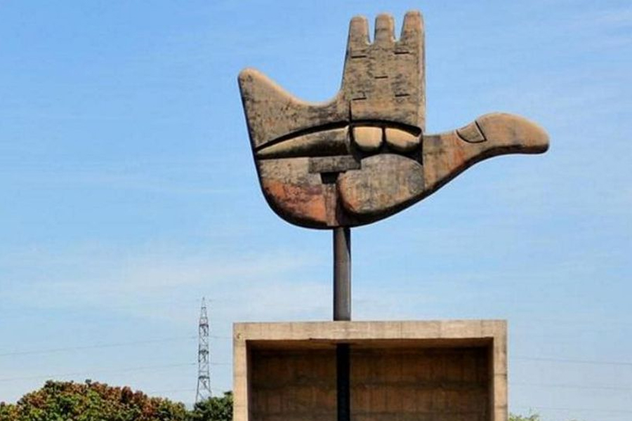 চণ্ডীগড় সংক্রান্ত বিল এখনও ‘বিবেচনাধীন’! উত্তাল রাজনৈতিক বিরোধিতার মাঝেই জানাল সতর্ক কেন্দ্র