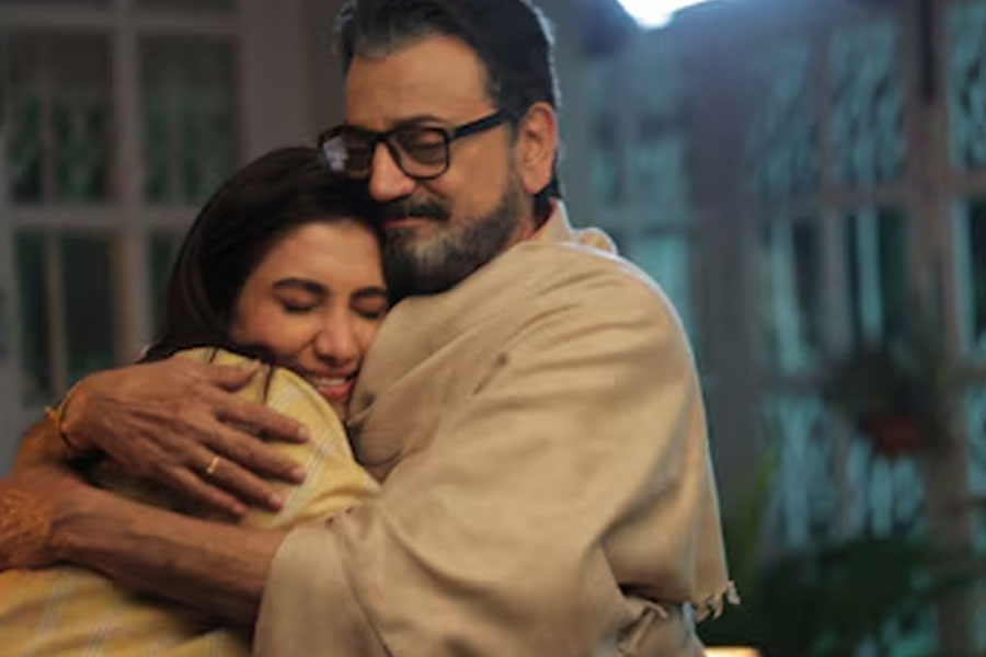 বাবা-মেয়ের সম্পর্কের গল্প ‘হাঁটি হাঁটি পা পা’, মুক্তির আগেই ‘IFFI’তে হবে ছবির প্রদর্শনী