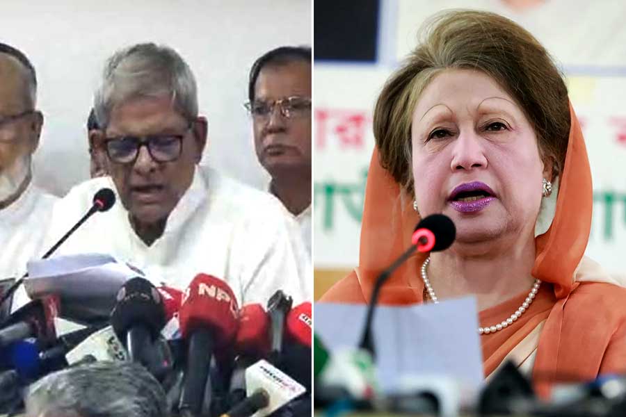 বাংলাদেশে ভোটের ঢাকে কাঠি, দুই শতাধিক আসনে প্রার্থী ঘোষণা বিএনপির, ৩ আসনে লড়বেন খালেদা জিয়া