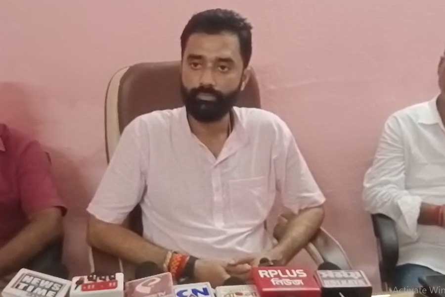 ঠাকুরবাড়িতে এবার তৃতীয় গোষ্ঠী! ‘অল ইন্ডিয়া মতুয়া মহাসংঘ’ নামে আরও একটি সংগঠন গড়বেন বিজেপির সুব্রত ঠাকুর