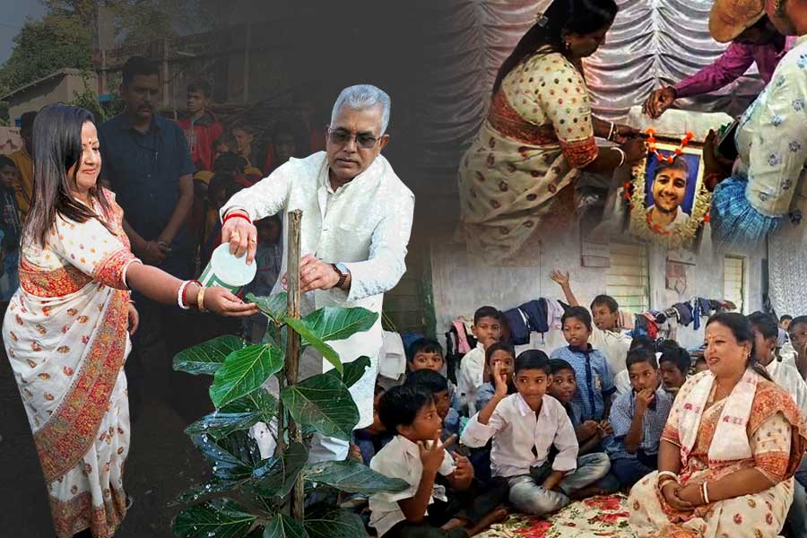 শিশুদিবসে অন্য ভূমিকায় রিঙ্কু-দিলীপ, ছেলের স্মৃতিতে শালবনীতে
