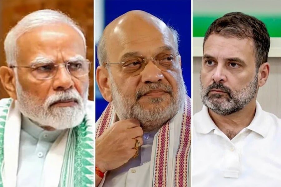 প্রধানমন্ত্রীর দপ্তরে রাহুলের সঙ্গে ৮৮ মিনিটের বৈঠক মোদি-শাহর, কী নিয়ে আলোচনা?